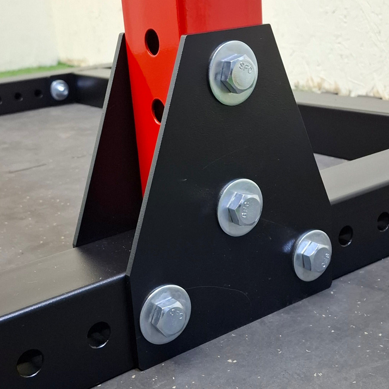 Squat Rack Alto Tráfico | Multigrip | FEDESPORT
